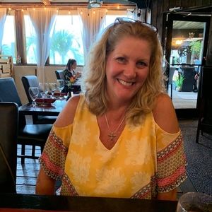 Meet your Posher, Cathy